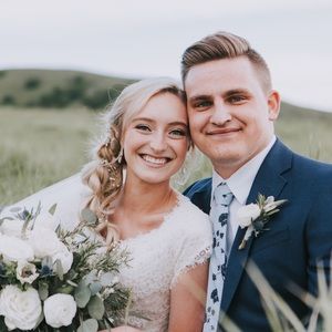 Meet your Posher, Aja